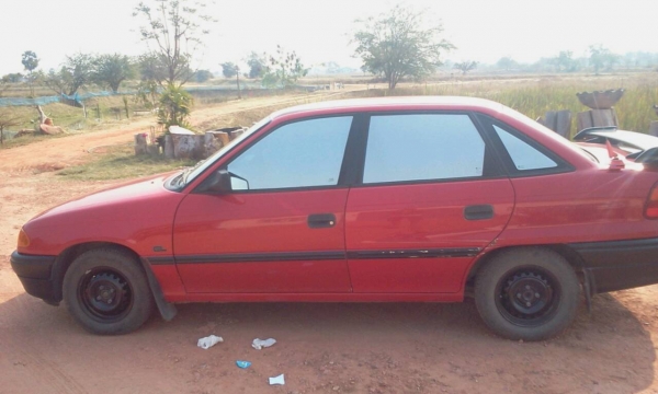 ขาย โอเปิ้ล รถบ้านๆ ติดแก็ส lpg พร้อมโอน รถอยู่โคราช ขับส่งได้ทั่วไทย ขาย โอเปิ้ล รถบ้านๆ ติดแก็ส lpg พร้อมโอน รถอยู่โคราช ขับส่งได้ทั่วไทย