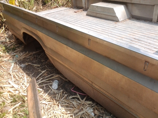 กระบะเลส  4  ล้อกลางสภาพสวย