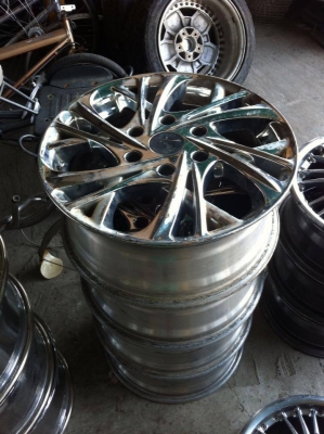 ล้อ Jawa Impul VRS import auto part