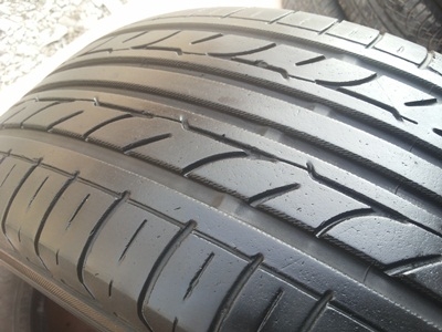 ขายยาง215/60/16 ปี 2011 YOKOHAMA Earth-1 1 ชุด