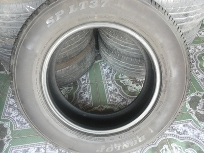 ขายยาง215/65/16 ปี 1913 DUNLOP SP LT37 1ชุด