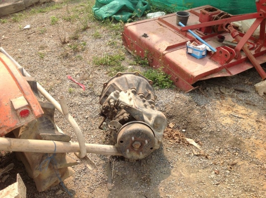 ด่วนนน  ! ขายเกียร์ 6 ล้อใหญ่ สวย 12900 บาท