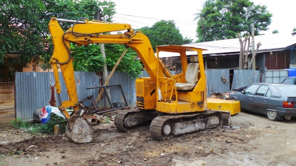 ขายแบคโฮ