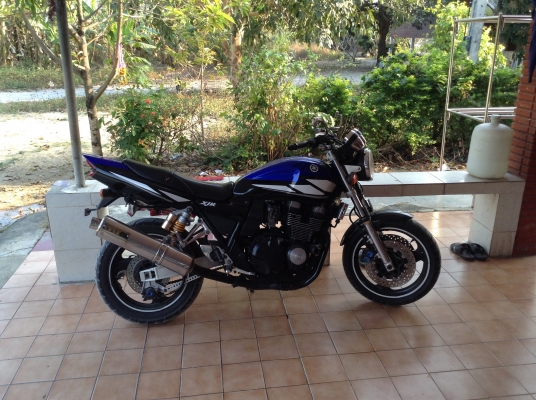 ธารนนทบุรี//ขาย yamaha xjr400 ปี2003 สวยๆเครื่องสดๆครับ ราคา72,000บาท อินวอยท์+ส.พ.ม+พ.ร.บ
