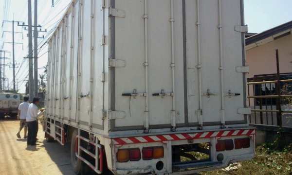 ขาย ร็อกกี้ FRR เครื่อง 195 แรง ยาว 7.2 เมตร ขาย ร็อกกี้ FRR เครื่อง 195 แรง ยาว 7.2 เมตร