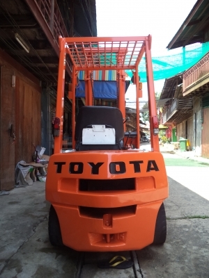 โฟร์คลิฟต์ toyota 4fg15 เสา4เมตร กระบอกคู่ 1.5ตันสภาพสวย