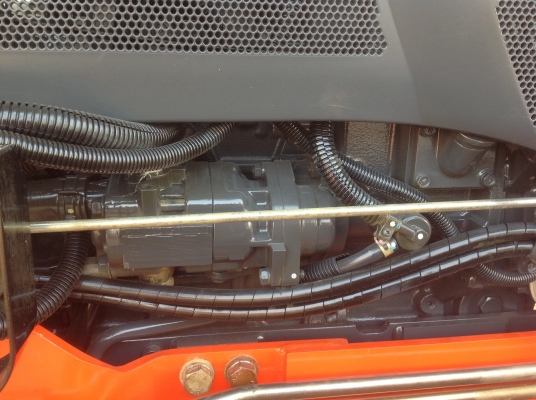 ปัญญาแทรคเตอร์มาแล้ว...จัดมาให้ตามคำเรียกร้อง  คูโบต้า L4708 พร้อมใบมีดคานล่างFD185F ผาน6x24 CMT ทำงาน 1068 ชม. จัดส่ง อ.เมือง จ.กำแพงเพชร