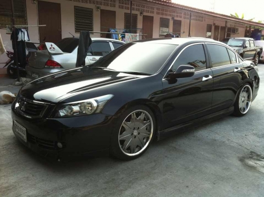 HONDA ACCORD มือแรก วิ่ง 2 หมื่ีนกว่า แต่งเป็นแสน
