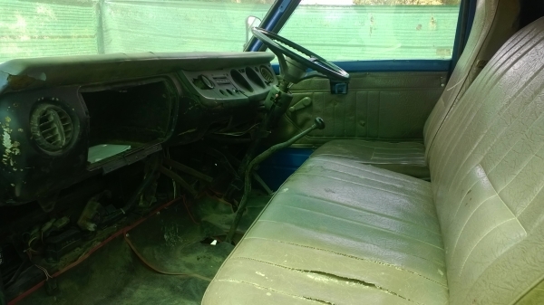 6ล้อดั้ม ISUZU KS 115 แรง ยางใหม่ สภาพดีพร้อมใช้ เก็บสีมาแล้ว..เล่มพร้อม...