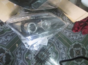 ขาย โคมไฟหน้าโปรเจคเตอร์ดำ all new V-cross ด้าน RH