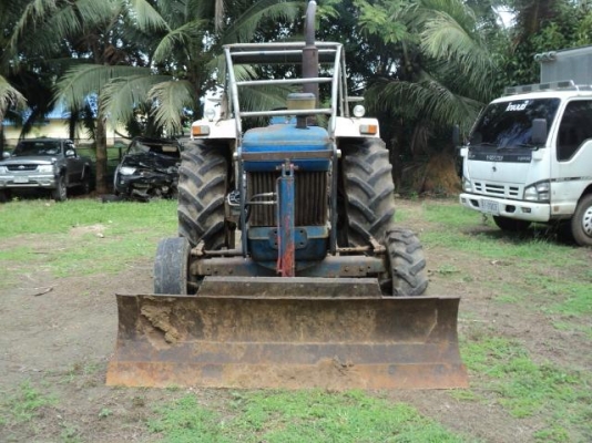 ขายรถไถ Ford 6610 มีทะเบียน ไม่แพง