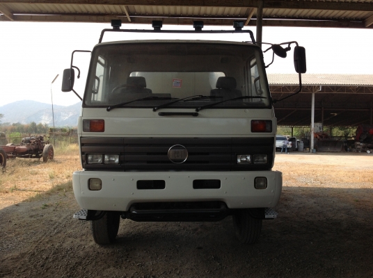 รถโม่ปูนสิบล้อ