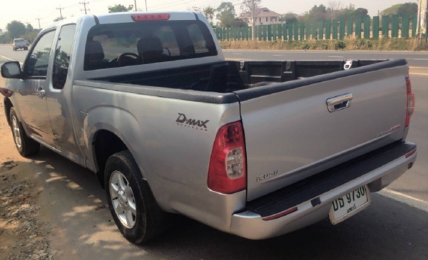 **ดาวน์ 90,000 บ.ต่อรองเงินดาวน์**ขายดาวน์เปลี่ยนสัญญา กระบะแค็ป ISUZU D MAX 2.5 SLX DDi i-Teq "รุ่น โฉมใหม่ของโลก"ปี49/06 เครื่องเดิมเกียร์เดิมแน่นดีไม่เยิ้ม ไมล์13x,xxx พื้นปูกระบะ พ.พาวเวอร์ แอร์ กระจกไฟฟ้า ยางสวย สีสันสวยเดิมๆบางๆ ไม่เคยชนหน