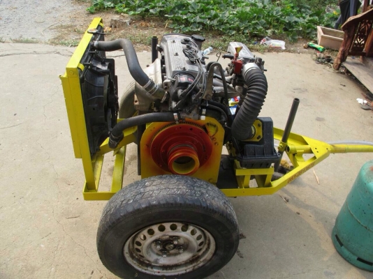 ขายเครื่องสูบน้ำใช้แก๊ส LPG 100\%ราคา 32000