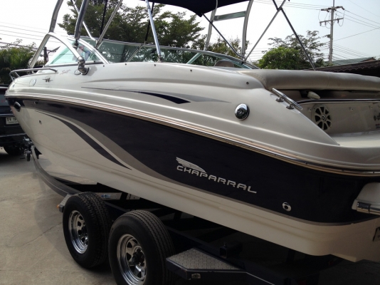 เรือเร็ว13ที่นั่ง1ห้องนอนหัวปิด CHAPARRAL 25 FT 120HR สภาพใหม่90\%
