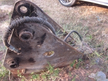 ขาย- รถขุด แบคโฮ KOMATSU: PC 120-3 พร้อมหัวกระแทก หัวเจาะ ขนาดใหญ่ เครื่องยนต์ 4 สูบ พร้อมใช้งาน