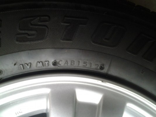 แม็กไทรทรันพลัสขอบ16พร้อมยางสภาพป้ายแดง