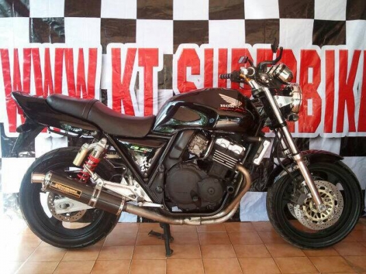 ธารนนทบุรี//รับซื้อขายแลกเปลี่ยนมอไซค์ bigbike ตั้งแต่250cc ขึ้นไปครับ