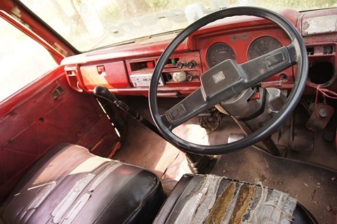 ขาย 4 ล้อ โตโยต้า ไดนาสตี้ เครื่องเเรงมาก อีซูซุ 2500 บรรทุกได้เกิน3 ตัน (ซื้อไปขับได้เลย) มีเอกสารครบ ถูกมาก รีบโทรเลย 70,000 บา