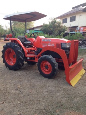 ขายรถไถ KUBOTA L3408 เล่มทะเบียนพร้อมโอน ขายรถไถ KUBOTA L3408 เล่มทะเบียนพร้อมโอน