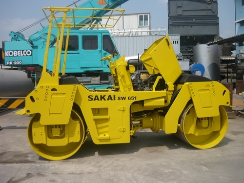 รถบด 7 ตัน Sakai SW651 พร้อมใช้งาน ราคาย่อมเยาว์ ระบสมบูรณ์