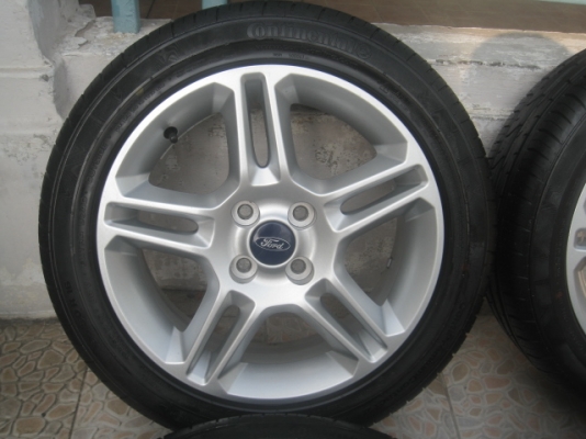 ขายล้อแม็กป้ายแดง Ford fiesta 16"x6" et47.5 4รู100 + ยางผลิตสัปดาห์ที่ 09ปี13  สนใจติดต่อเล็กคลองสามครับ (081-3747940)