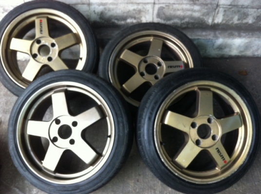 ขายแม๊กญี่ปุ่นแท้ ขอบ17 4รู114 พร้อมยางปี2011