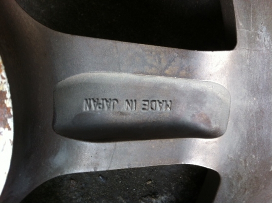 ขายแม๊กญี่ปุ่นแท้ ขอบ17 4รู114 พร้อมยางปี2011 ขายแม๊กญี่ปุ่นแท้ ขอบ17 4รู114 พร้อมยางปี2011