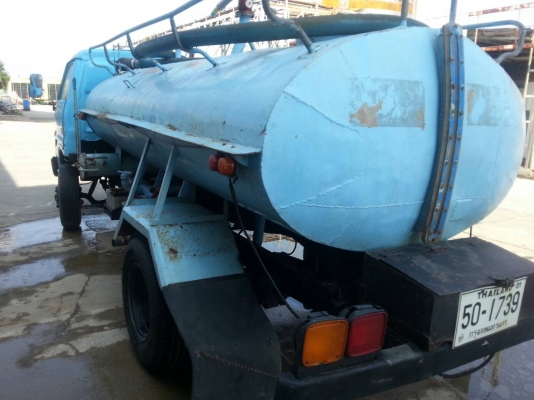 ขายรถน้ำ 6 ล้อ สภาพดีพร้อมใช้งาน ลดสุดๆ โทร 084-055-7743