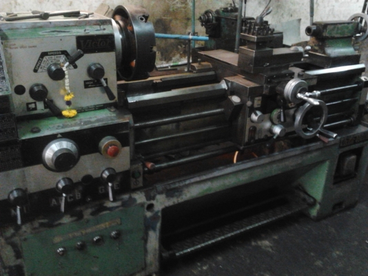 ขายเครื่องกลึง VICTOR  6 ฟุต