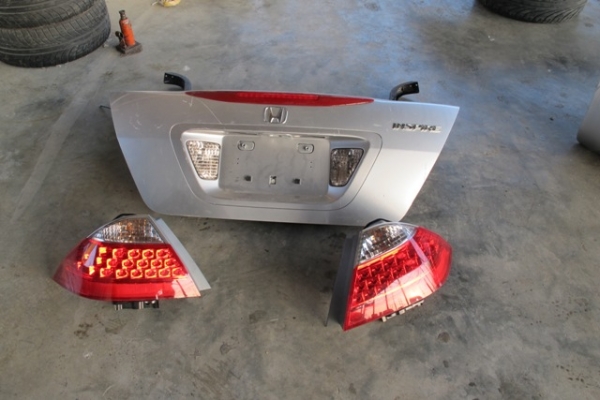 ขายชุดแผงหน้า อะไหล่อื่่นๆ แอคครอดปลาวาฬปี 2005 ขายชุดแผงหน้า อะไหล่อื่่นๆ แอคครอดปลาวาฬปี 2005