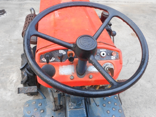 ขายด่วน รถไถคูโบต้า B5001 เก่านอก สภาพใหม่ พร้อมใช้งาน