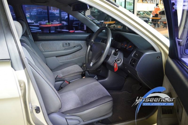 TOYOTA SOLUNA 1.5  MT ปี 2002