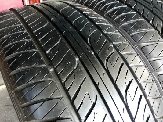 ยาง Dunlop PT2 265-50-20 ปี 2011