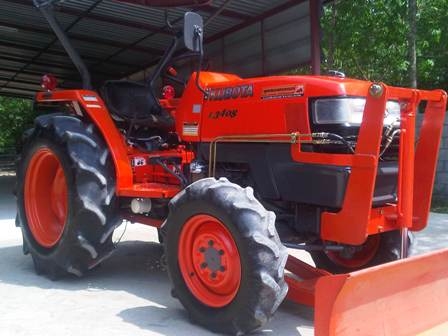 ขายรถไถ Kubota L 3408 (4WD) พร้อมดันหน้าของใหม่และโรตารี่ช้าง ขายรถไถ Kubota L 3408 (4WD) พร้อมดันหน้าของใหม่และโรตารี่ช้าง