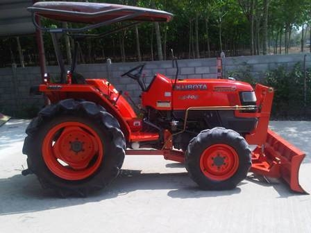 ขายรถไถ Kubota L 3408 (4WD) พร้อมดันหน้าของใหม่และโรตารี่ช้าง ขายรถไถ Kubota L 3408 (4WD) พร้อมดันหน้าของใหม่และโรตารี่ช้าง