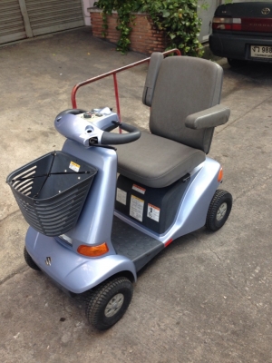 รถไฟฟ้าผู้สูงอายุ มือ2 ญี่ปุ่น