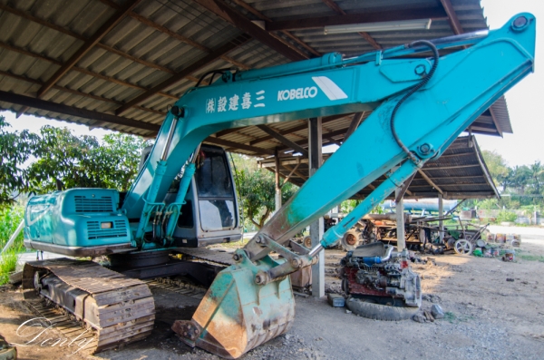 ขายแบคโฮ  KOBELCO  SK 120  ACERA   สวยกริปราคาเบาๆคับ