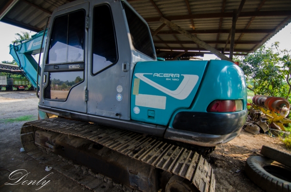 ขายแบคโฮ  KOBELCO  SK 120  ACERA   สวยกริปราคาเบาๆคับ