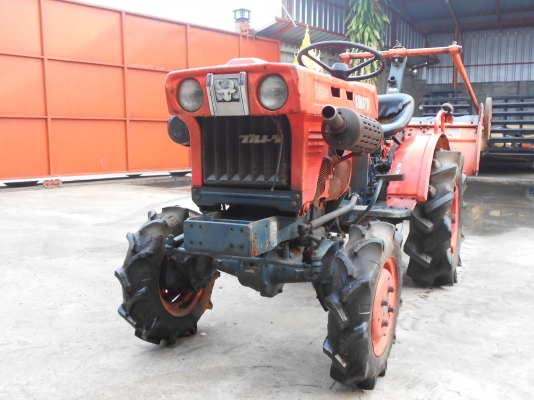 ขายด่วน รถไถคูโบต้า B5001 เก่านอก สภาพใหม่ พร้อมใช้งาน