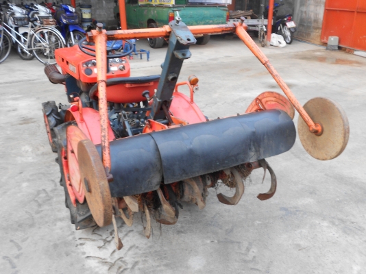 ขายด่วน รถไถคูโบต้า B5001 เก่านอก สภาพใหม่ พร้อมใช้งาน