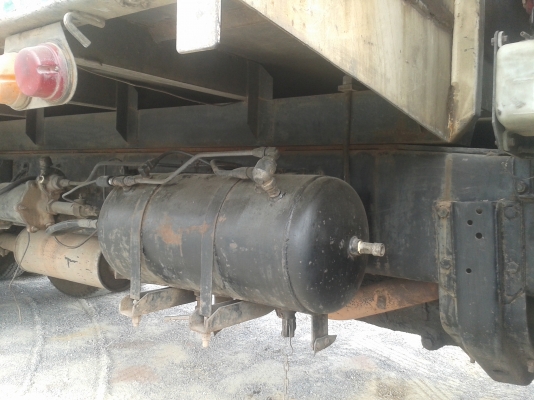 ขายF18 สิบล้อเพลาเดียวล่องบางเดิมๆ