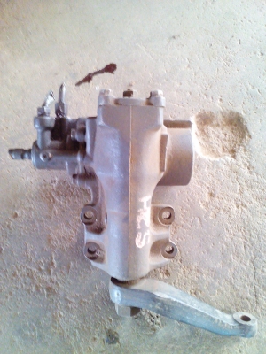 กระปุกพวงมาลัยพราโด LJ78