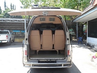 NISSAN URVAN GX 3.0 MT ปี 2006 ตกแต่ง VIP พร้อมใช้ จัดไฟแนนซ์ได้ T.086-527-9533