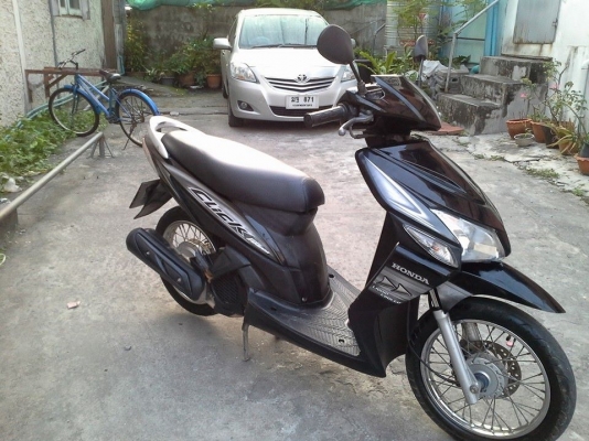 Click ปี 50 สีดำ รถบ้าน เครื่องเดิม แน่นๆ ไม่หลวม ไม่ควันขาว ชุดสีสวยสด เอกสารครบ Click ปี 50 สีดำ รถบ้าน เครื่องเดิม แน่นๆ ไม่หลวม ไม่ควันขาว ชุดสีสวยสด เอกสารครบ