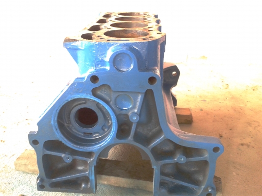 ขายเสื้อสูบรถไถฟอร์ด  FORD   6600