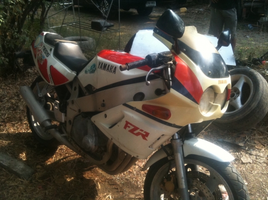 FZR 400 CC DELTABOX ทะเบียนแท้ ขับได้ ขาย 36,000 บาท