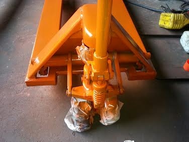 ขายรถยก มือสอง 2.5 ตัน ขาย 3500 บาท