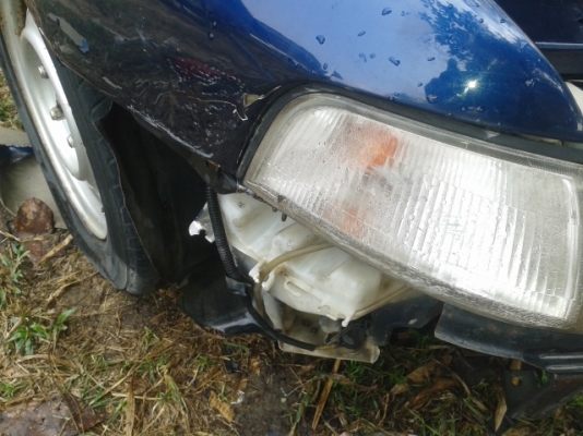 (จะหาเงินไปซื้อรถยก)ขายขาดทุน สดๆ59000บาททท้ายเบนซ์ปี96เครื่อง1800แท้โรงงานขี่ดีแอร์เย็นสีดีสอาดทั้งภายนอกภายในพร้อมใช้งาน(ใส่กันชนให้แล้ว)