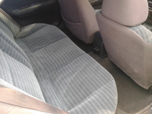 (จะหาเงินไปซื้อรถยก)ขายขาดทุน สดๆ59000บาททท้ายเบนซ์ปี96เครื่อง1800แท้โรงงานขี่ดีแอร์เย็นสีดีสอาดทั้งภายนอกภายในพร้อมใช้งาน(ใส่กันชนให้แล้ว)